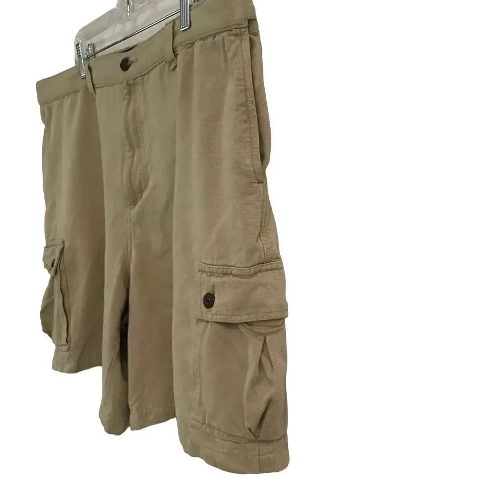 Vintage Big Dogs Resortwear tan cargo shorts  40‎